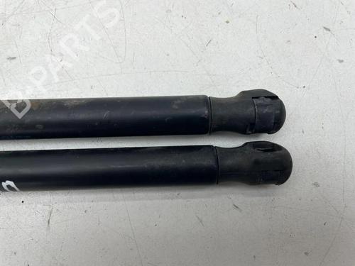 Right front shock absorber FORD KUGA I 2.0 TDCi 4x4 | BP36201868M17 - Image 4
