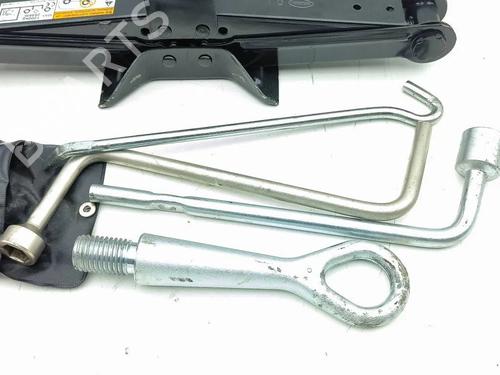 Other CITROËN C-CROSSER (VU_, VV_) 2.2 HDi | BP31246642O1 