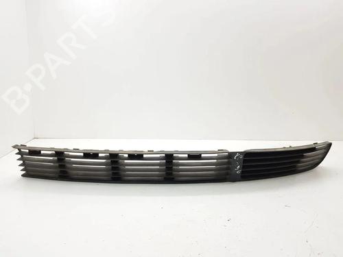Used Grille Grille 33225676 33225676