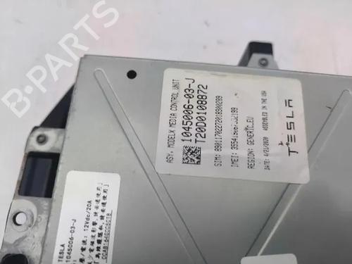 Display TESLA MODEL S (5YJS) 60 | BP28862887C48 - Image 8