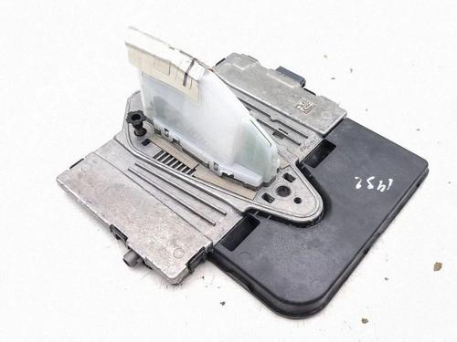 Antenne/Base Antenne/Base PEUGEOT 5008 III (KA_, KB_, KC_) e-210 (213 hp) 39939732 39939732