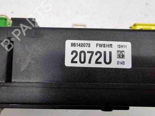 Fuse box OPEL ANTARA A (L07) 2.2 CDTi 4x4 | BP28846565E1 - Image 7