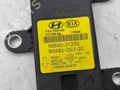 Electronic module HYUNDAI i40 I (VF) 1.7 CRDi | BP28861787M83 