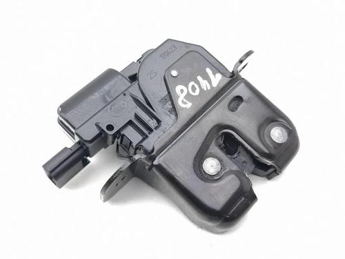 Used Tailgate lock Tailgate lock 37010122 37010122