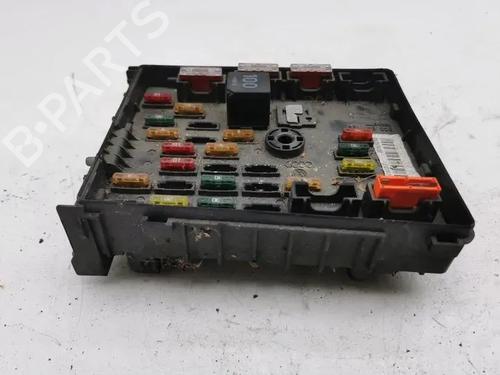 Fuse box VW PASSAT B6 Variant (3C5) 1.6 TDI | BP28841863E1 - Image 5