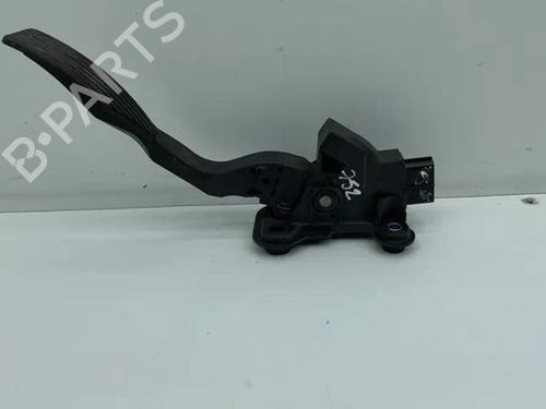 Pedal MITSUBISHI OUTLANDER II (CW_W) 2.0 4WD (147 hp) 28858821