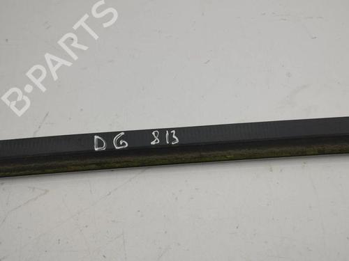 Dørlist TESLA MODEL S (5YJS) 60 | BP28900717C150 