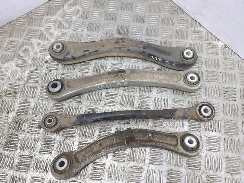 Used Left rear suspension arm Left rear suspension arm JEEP GRAND CHEROKEE IV (WK, WK2) 3.0 CRD V6 4x4 (241 hp) 28879999 28879999