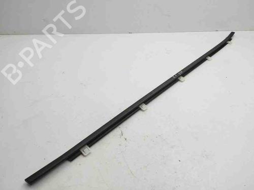 Dørliste HONDA CIVIC IX (FK) 2.2 i-DTEC (FK3) (150 hp) 28877094