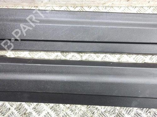 Right sideskirt MASERATI LEVANTE SUV (M161) 3.0 D Q4 | BP28874895C114 