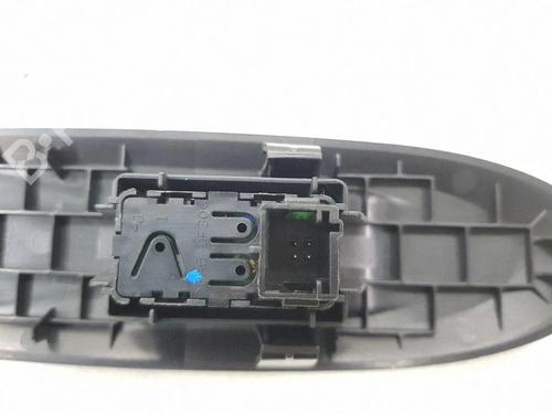 Left front window switch CITROËN C4 AIRCROSS 1.6 HDi 115 | BP38244269I27 - Image 6