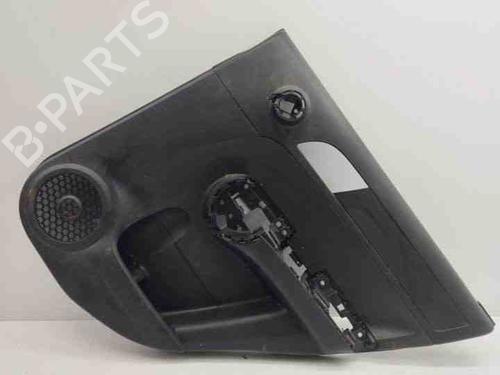 Używane Tapicerka drzwi tylnych lewych HONDA CR-V II (RD_) 2.2 CTDi (RD9) (140 hp) 28850981