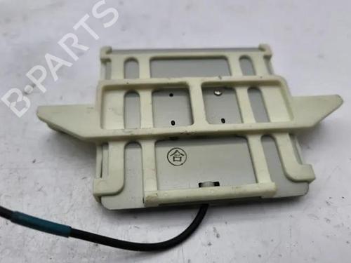 Antenne/Base TOYOTA YARIS (_P1_) 1.4 D-4D (NLP10_, NLP10R) | BP28853395C140 