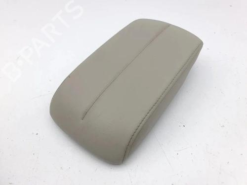Used Armrest / Center console Armrest / Center console 28900059 28900059