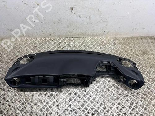 Used Dashboard Dashboard 32692847 32692847