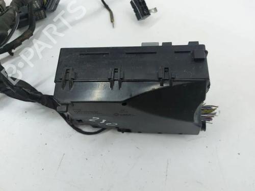 Fuse box VOLVO V40 Hatchback (525) D4 | BP28842904E1 - Image 3