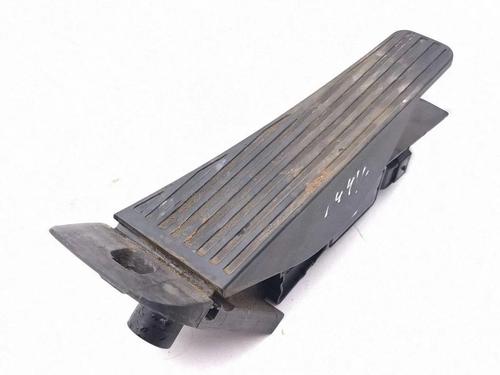 Pedal Pedal VOLVO V60 II (225) D3 (150 hp) 37586350 37586350