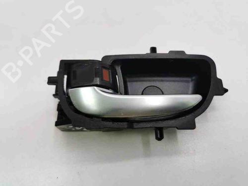 Used Rear left interior door handle TOYOTA AURIS (_E18_) 1.4 D-4D (NDE180_, NDE180R) (90 hp) 28875497