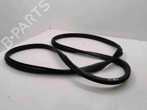 Gummiliste RENAULT CLIO V (B7_) 1.3 TCe 130 (B7MF) | BP28897026C142 