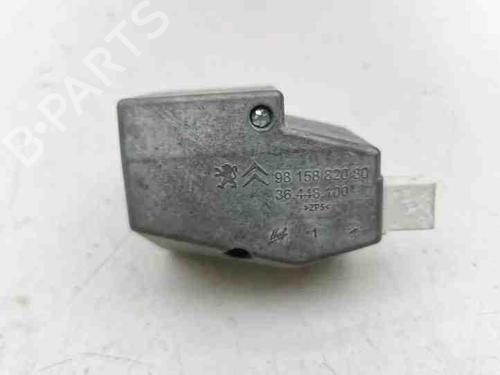 Used Electronic module CITROËN C4 III (BA_, BB_, BC_) ë-C4 (BCZKXC, BZCKSC) (136 hp) 28865723