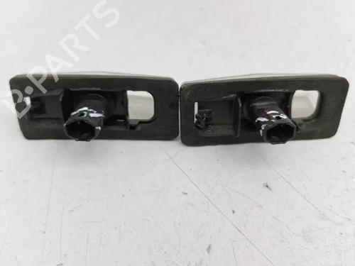 Licence plate light TOYOTA C-HR (_X1_) 1.8 Hybrid (ZYX10_, ZYX11_, ZYX10R, ZYX11R) | BP28864699I40