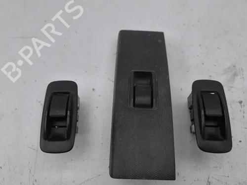 Used Right rear window switch TOYOTA COROLLA Verso (_E12_) 2.0 D-4D (CDE120_, CDE120R) (90 hp) 28857182