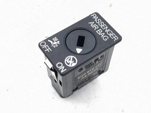 Switch AUDI Q4 E-TRON SUV (F4B) 45 | BP39498417I30 - Image 2