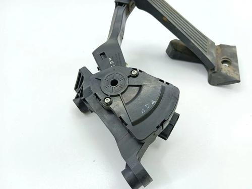 Pedal HYUNDAI i40 I (VF) 1.7 CRDi | BP36327856I4 - Image 6