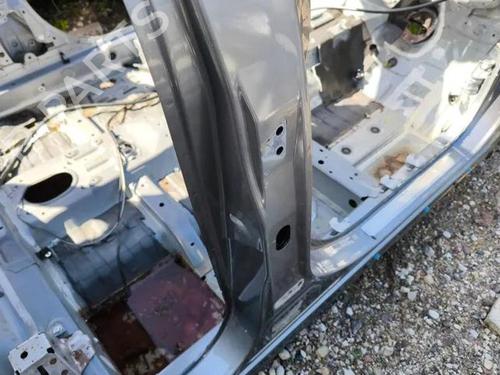 Right sideskirt MITSUBISHI OUTLANDER II (CW_W) 2.0 4WD | BP28858889C114 