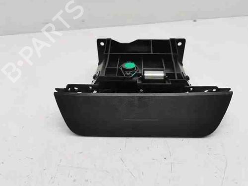 Used Glove box CITROËN C4 III (BA_, BB_, BC_) ë-C4 (BCZKXC, BZCKSC) (136 hp) 28865721