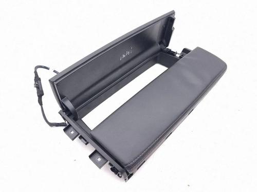 Used Armrest / Center console Armrest / Center console 37687654 37687654