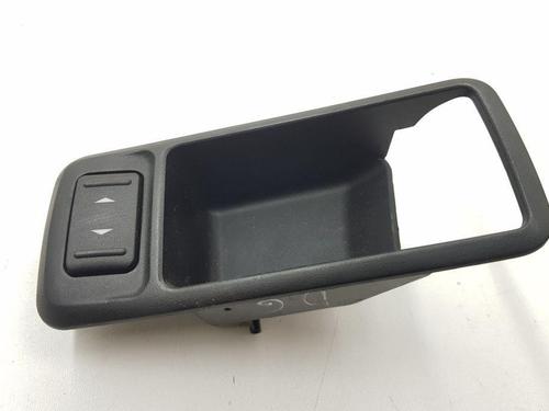 Interrupteur de vitre arrière droite FORD FOCUS C-MAX (DM2) 1.6 TDCi (109 hp) 28891436