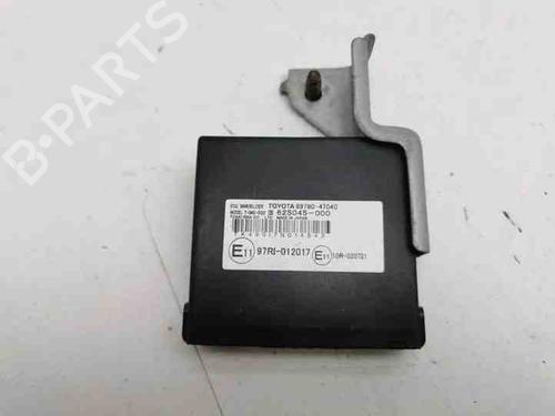 Used Electronic module TOYOTA PRIUS Saloon (_W1_) 1.5 Hybrid (NHW1_) (72 hp) 28864386
