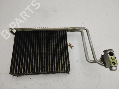 Used AC radiator AC radiator MERCEDES-BENZ VITO / MIXTO Van (W639) 109 CDI (639.601, 639.603, 639.605) (88 hp) 40210781 40210781