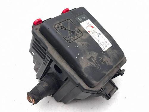 Used Fuse box Fuse box 39245892 39245892