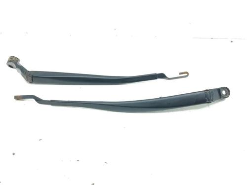 Used Front windshield wiper arm Front windshield wiper arm 33898412 33898412