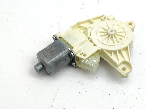 Right front window motor INFINITI Q30 1.5 D | BP36192379E20 - Image 3