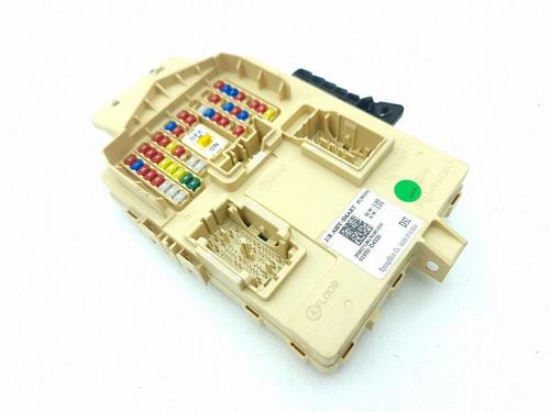 Used Fuse box Fuse box 38243300 38243300