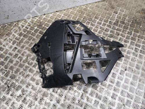 Used Front bumper bracket Front bumper bracket PEUGEOT 5008 III (KA_, KB_, KC_) e-210 (213 hp) 39990869 39990869