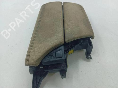 Used Armrest / Center console Armrest / Center console BMW 5 Touring (F11) 520 d (184 hp) 40167611 40167611