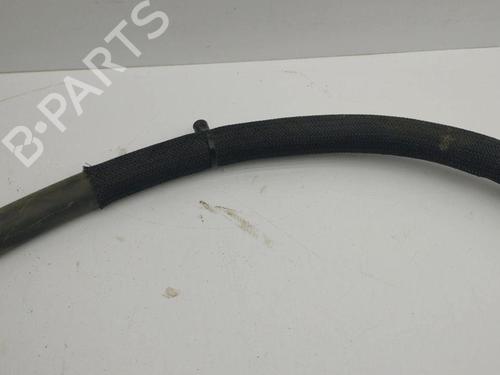 Pipe TESLA MODEL S (5YJS) 60 | BP28900785M125