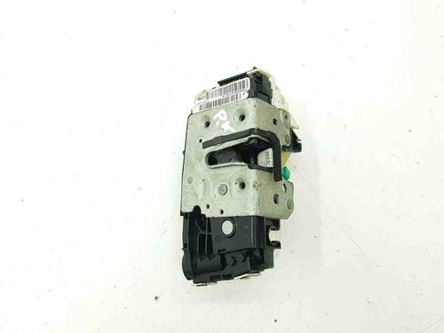 Used Front left lock CHRYSLER VOYAGER IV (RG, RS) 2.8 CRD (150 hp) 28890561