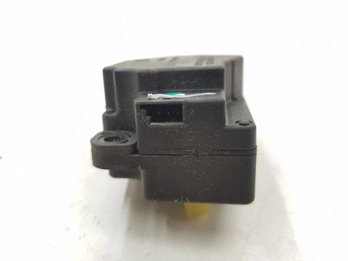 Electronic module VOLVO V70 III (135) D5 | BP38242243M83 - Image 4