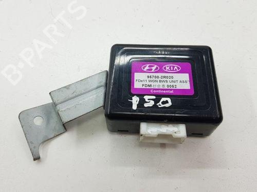 Used Electronic module HYUNDAI i30 Estate (FD) 1.6 CRDi (116 hp) 28870534