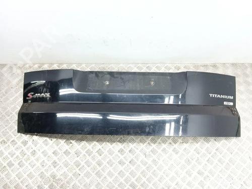 Used Tailgate trim Tailgate trim 33881321 33881321