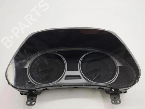 Used Instrument cluster Instrument cluster 32675069 32675069
