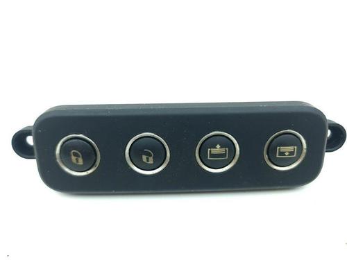 Switch MASERATI QUATTROPORTE V 4.2 | BP28881624I30 