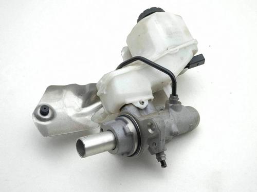 Used Brake master cylinder Brake master cylinder VW GOLF VIII (CD1, DA1) 1.5 eTSI (150 hp) 40231093 40231093