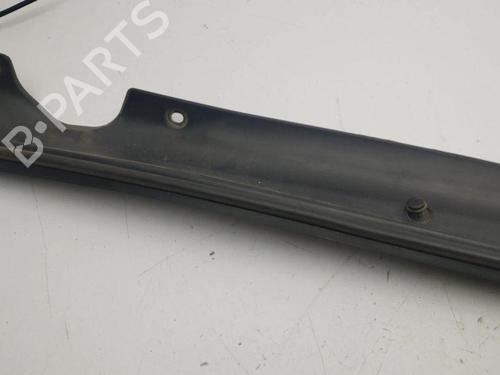 Rubber door seal TESLA MODEL S (5YJS) 60 | BP28900781C142 