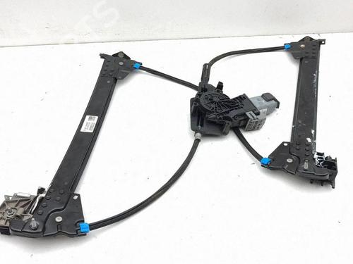 Front right window mechanism TESLA MODEL S (5YJS) 70D AWD | BP37685453C23  - Image 7